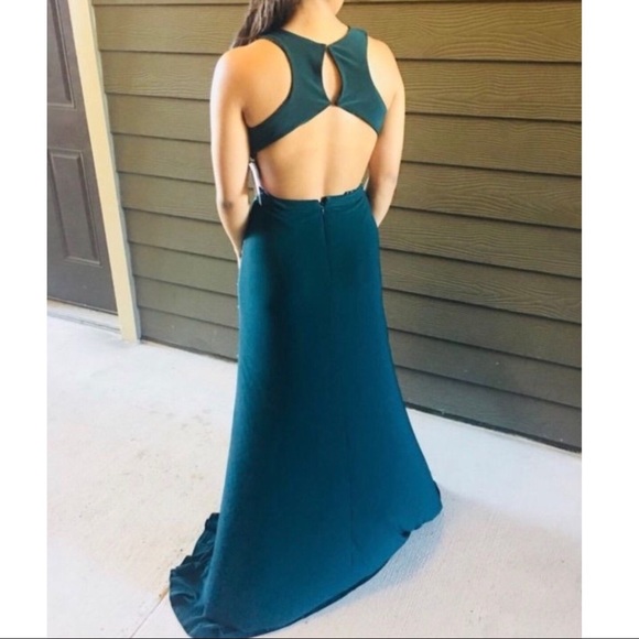 Hunter Green Prom/Formal Dress - Picture 2 of 3
